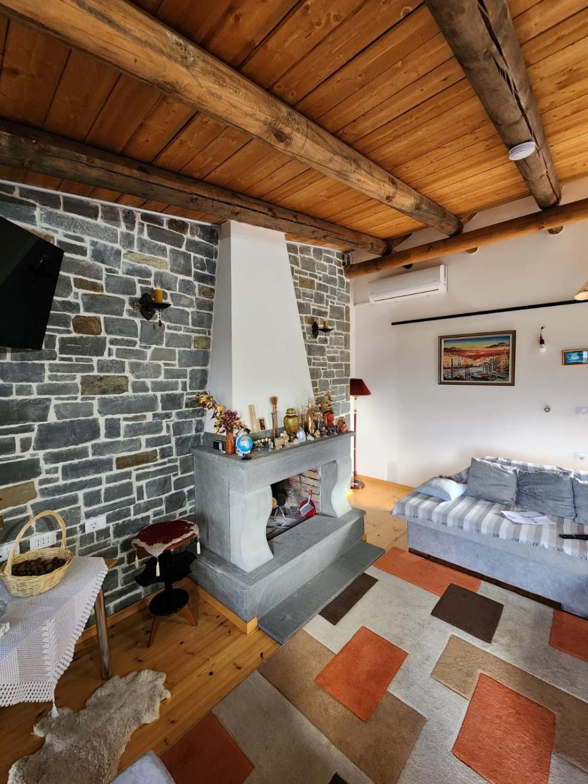 Villa Shuaipaj Gjirokastër Exterior foto